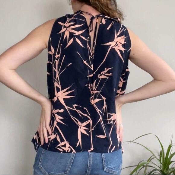 Banana Republic Floral Tropical Tie Tank Top NWT L - Picture 3 of 11